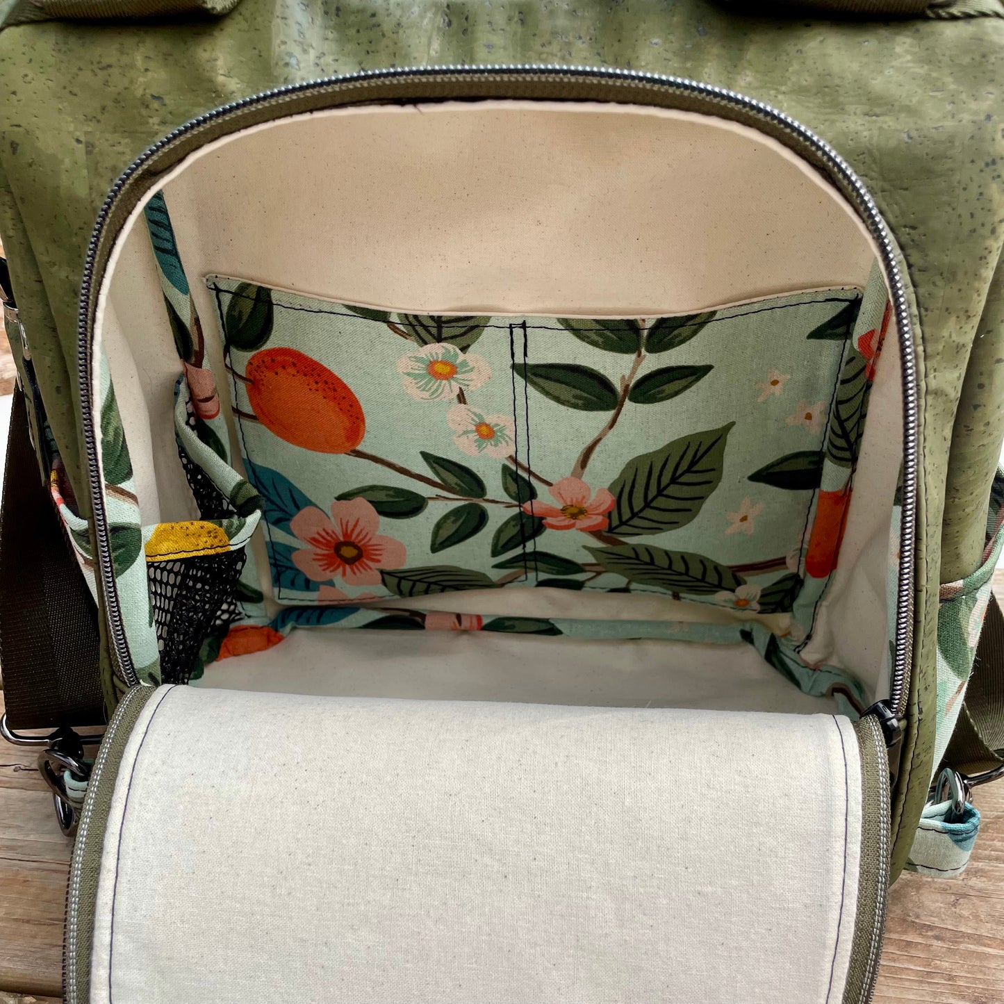 Le Gardien - Sac à dos à motif à motif d’agrumes, liège vert