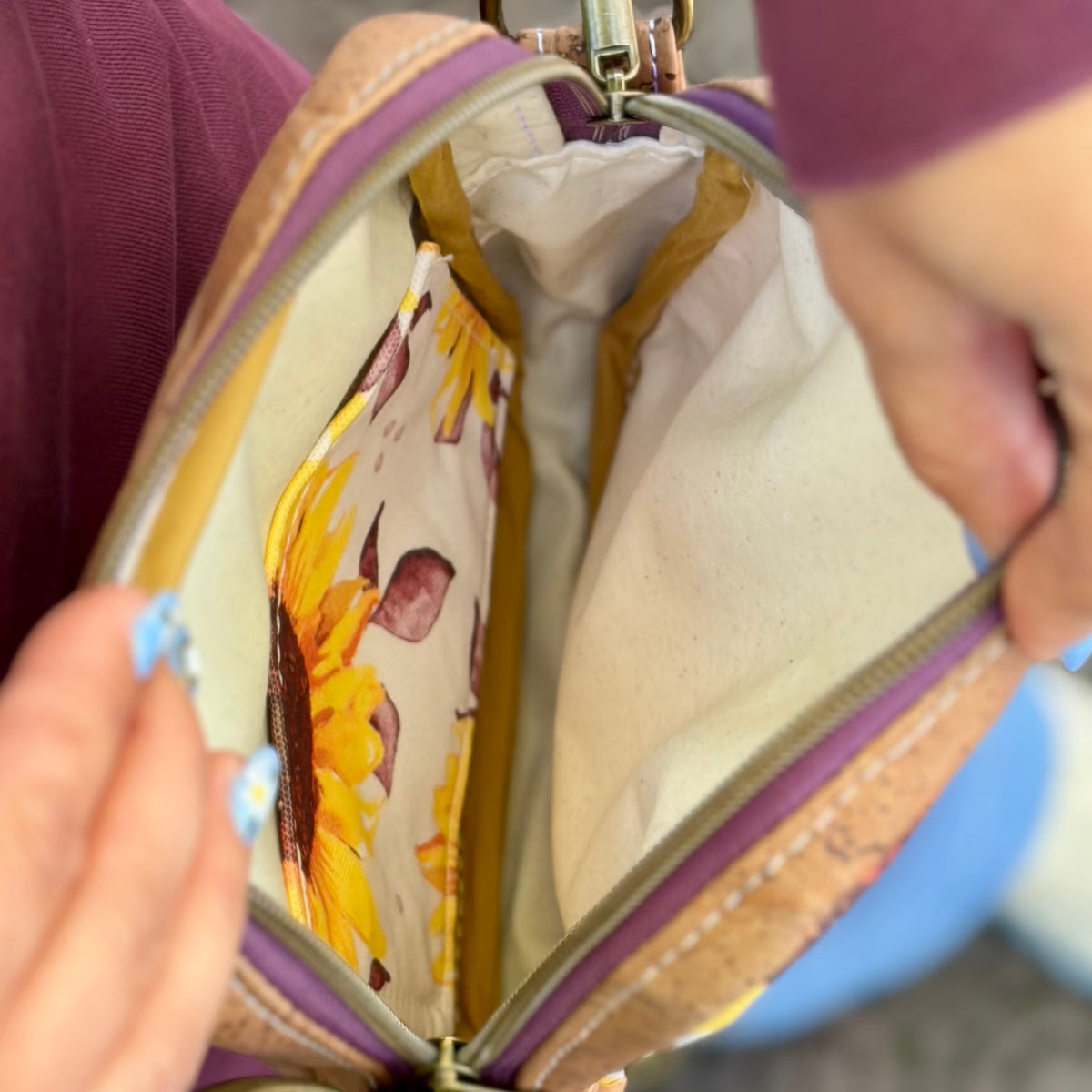 Sac bandoulière en canevas à motif de tournesols, liège brun pâle
