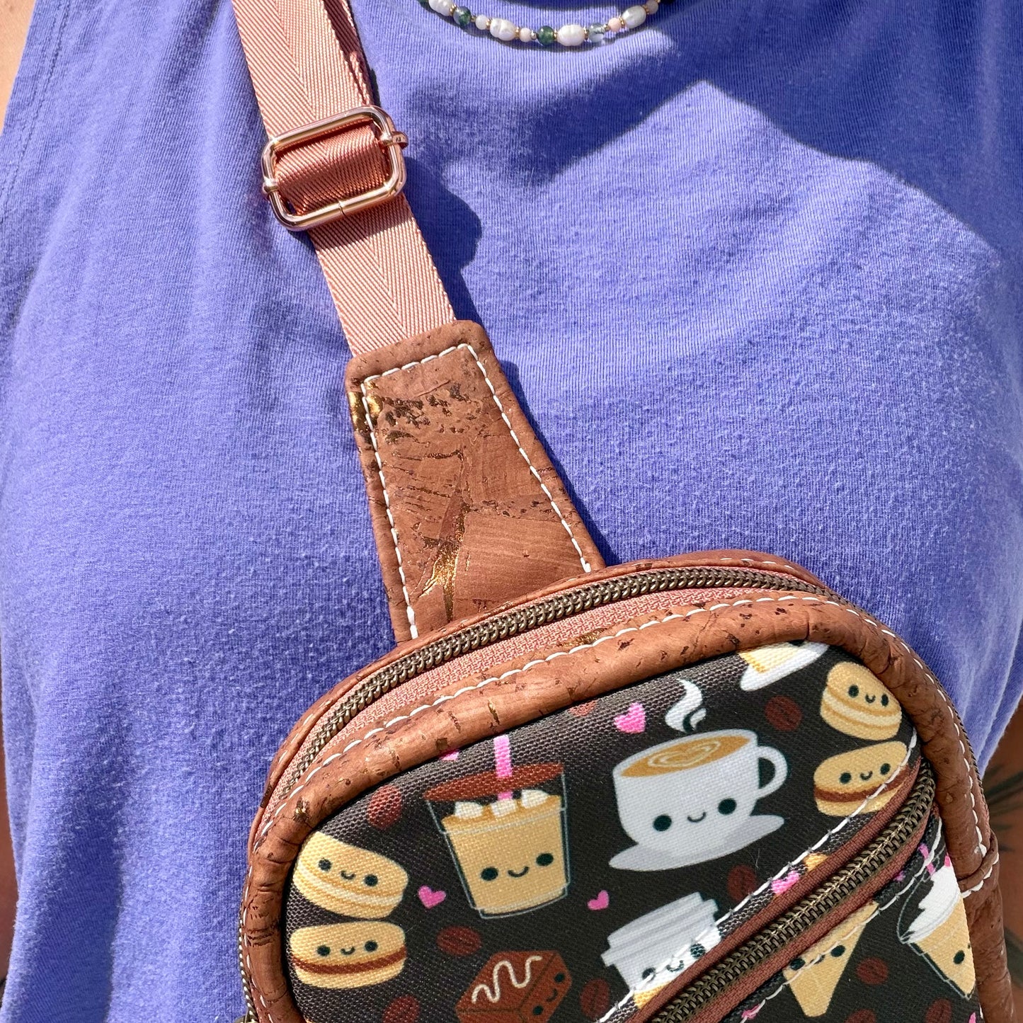 Sac de corps en canevas à motif de cafés et brownies, liège brun chocolat