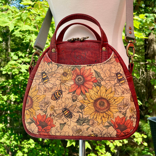 Montréal petit format - Sac à main à motifs tournesols et de d’abeilles et en liège rouge brique