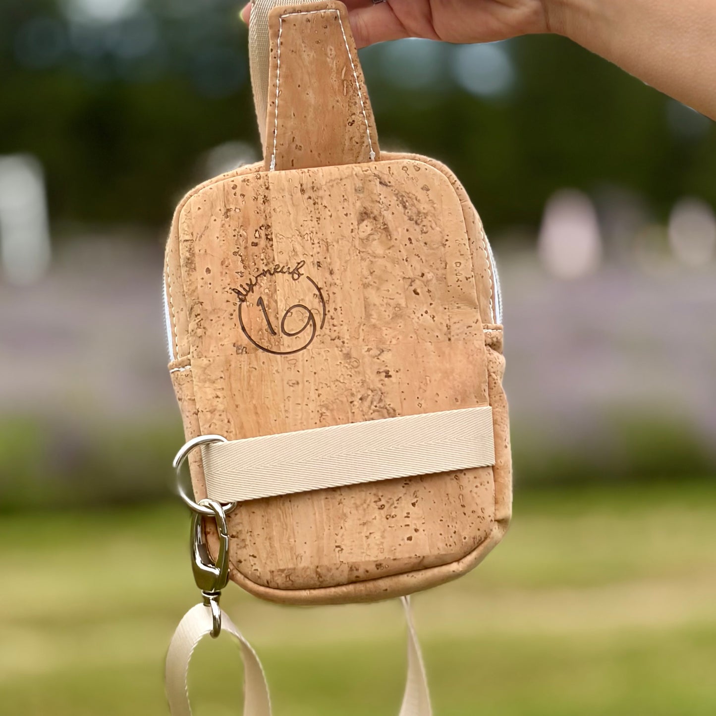Sac de corps en canevas mauve à motifs de marguerites, liège naturel
