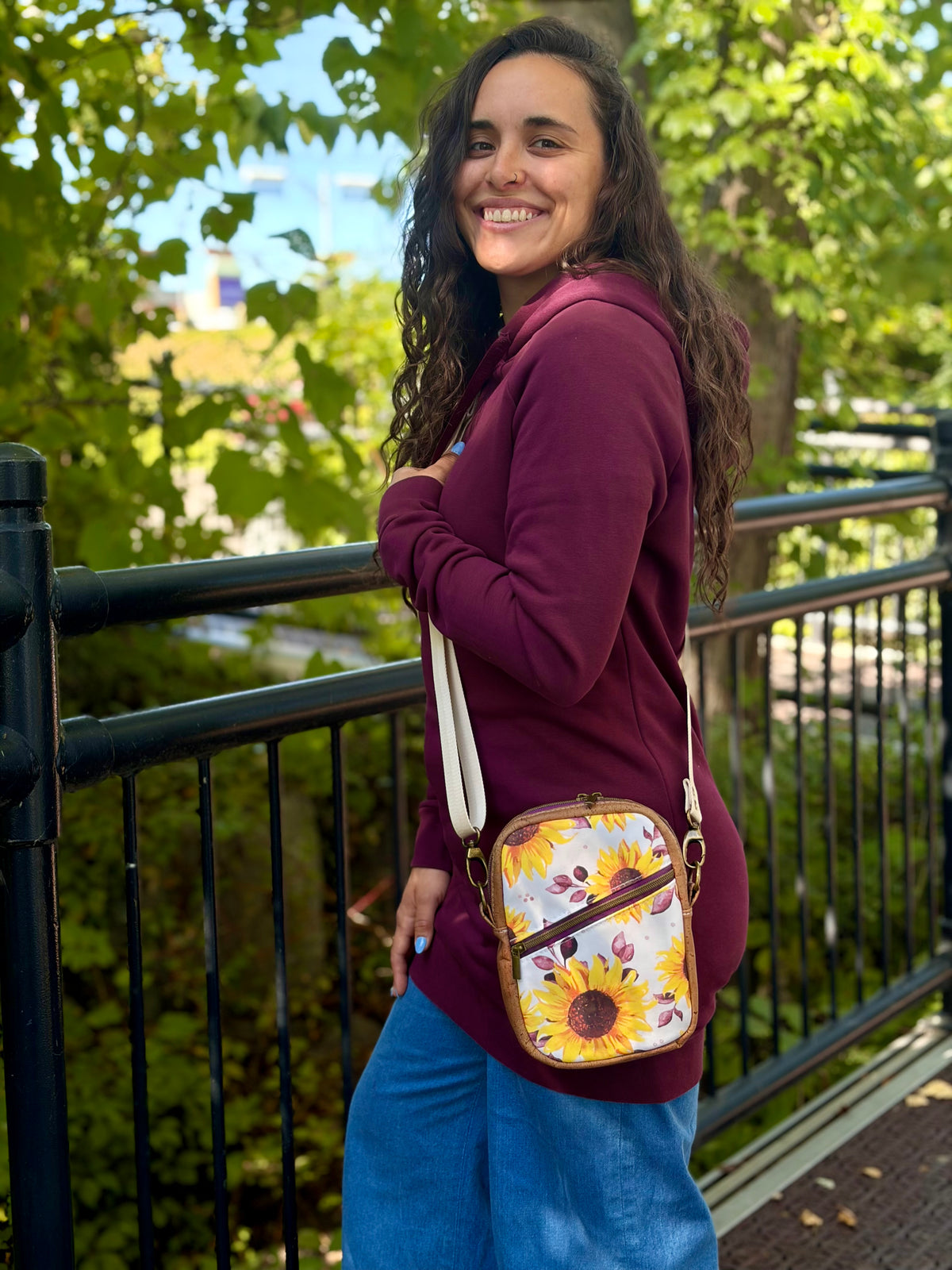 Sac bandoulière en canevas à motif de tournesols, liège brun pâle