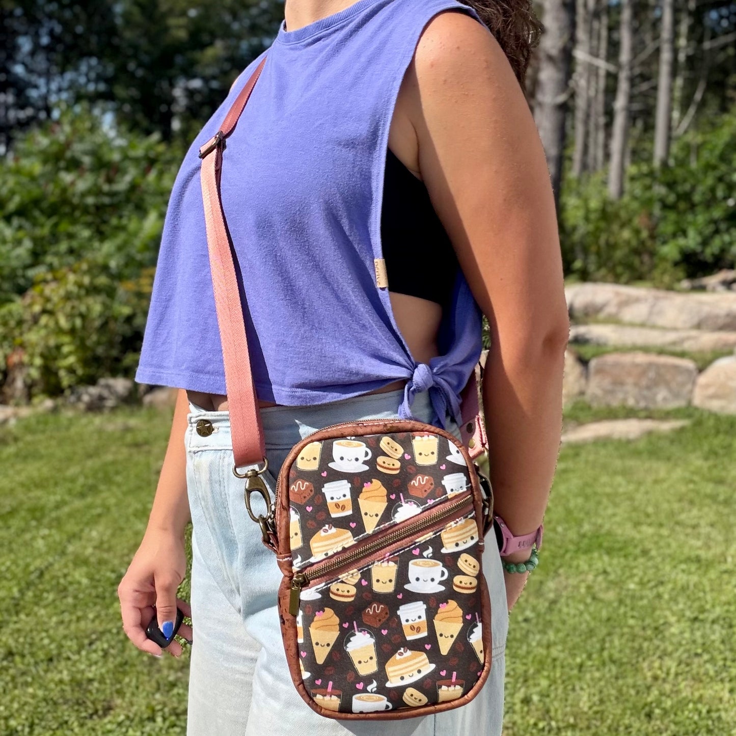 Sac bandoulière en canevas à motif de cafés et brownies, liège brun chocolat